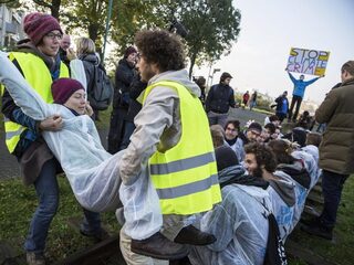 Podcast De Dag: voor deze mensen gaat een klimaatmars niet ver genoeg