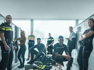 Het leven op de politieacademie in 'Dienders'