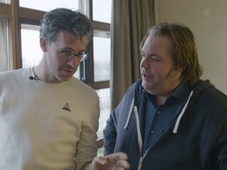 Bureau Sport: 'Verschrikkelijk als Barney meteen verliest op WK'