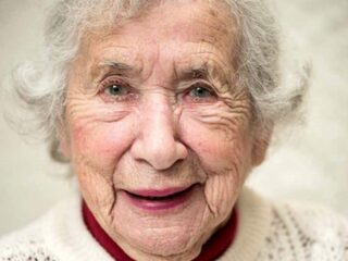 Luister het hele verhaal van Selma van de Perre