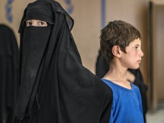 Kamervragen over vervolging IS-vrouwen: 'We mogen geen enkele verklaring van Jezidi's missen'