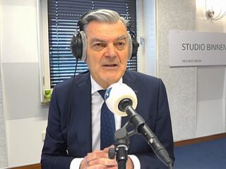Martin van Rooijen (50Plus): 'Trek lering uit Q-koorts bij aanpak Corona'