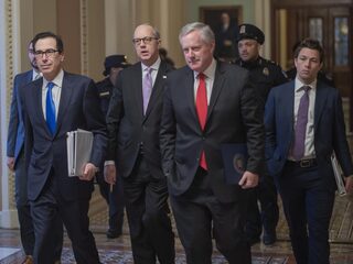 Senaat en Witte Huis zijn het eens: 2 biljoen om coronacrisis aan te pakken