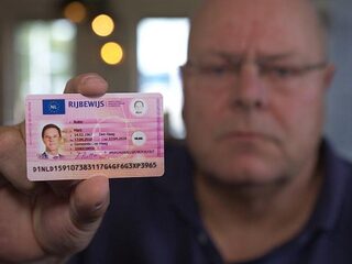 Vervalste Nederlandse rijbewijzen te koop op Poolse website