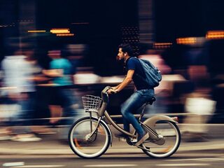 We zijn veel meer gaan fietsen in de coronacrisis en dat heeft een keerzijde: 'Er moet iets gebeuren'