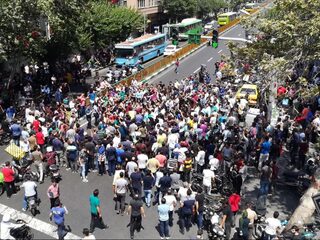 'Het borrelt in Iran'