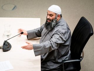 Al Fitrah ontkent beïnvloeding uit het buitenland