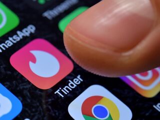 Na de dating-app is er nu de relatie-advies app: 'Zo helpt AI gezonde relaties te bevorderen'