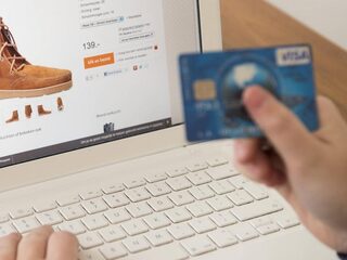Aantal aangiftes tegen valse webwinkels dit jaar al bijna verdubbeld