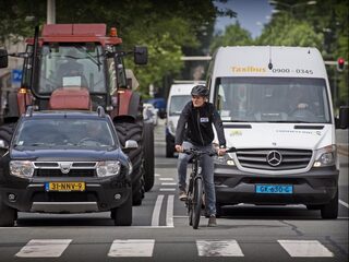 Wethouder Den Haag wil dat 30 km per uur de norm wordt