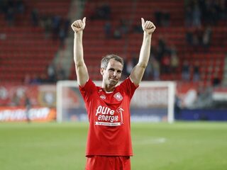 FC Twente doorbreekt negatieve spiraal met zege op FC Emmen