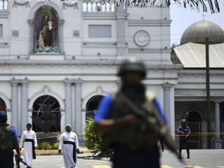 Sri Lanka verhoort vader van twee zelfmoordterroristen