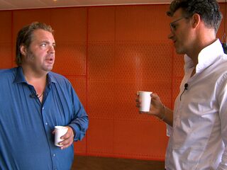 Bureau Sport: 'Stiekem hopen dat Dumoulin profiteert van val Roglic'