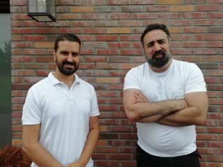 Sinan Can en Anil Kumar nemen je mee naar India