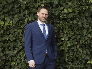 KLM-piloten tekenen niet als overheidsvoorwaarden geheim blijven