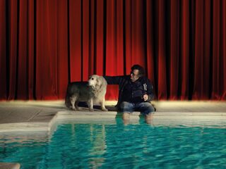 Theaterregisseur Ruut Weissman, na #metoo storm, in een rauw en eerlijk portret