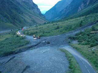 Etappe Tour ingekort vanwege noodweer