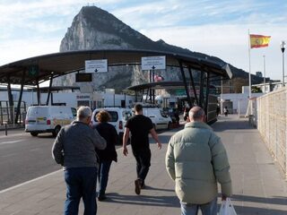 In Gibraltar kan je weer naar kroegen en restaurants