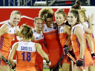 Hockeysters overtuigend naar goud in HWL