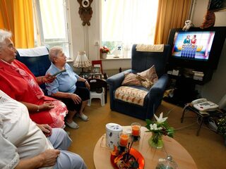 Lingo is T-E-R-U-G en de mysterieuze stem van JP doet ook mee