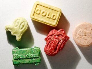 Stand.nl: Drugsgebruik is te normaal geworden in onze samenleving