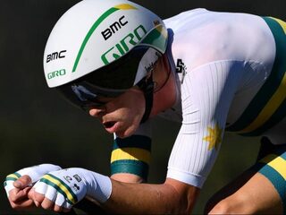 Dumoulin pakt WK-zilver op de tijdrit, Dennis wint