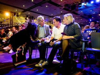 De Peiling: VVD verliest deze maand 7 zetels