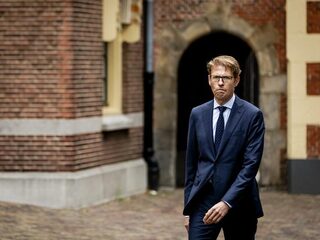 'Sander Dekker, laat de arme sloebers met rust: er is werk aan de winkel'