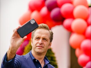 'Minister De Jonge negeerde appbouwers bij corona-app'
