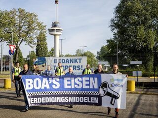 BOA's bewapenen: 'Krijgen leraren dan ook een zweep?'