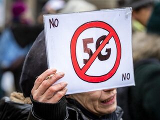 5G gevaarlijk? 'Ik zie geen aanleiding voor paniek'