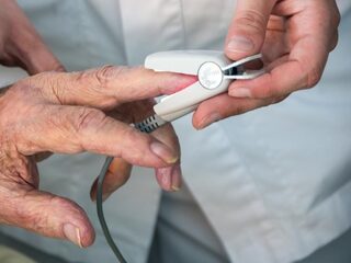 'Huisartsen worstelen met het doorverwijzen van patiënten'