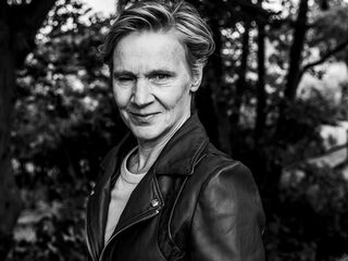 Waarom we zo snakken naar een romantisch leven als kluizenaar