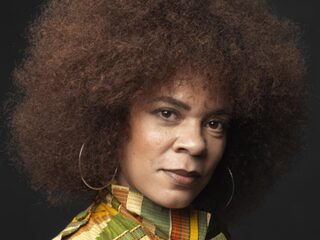 Babs Gons over tumult rond de vertaling van de gedichten van Amanda Gorman