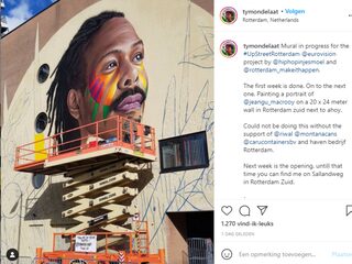 Nederlandse songfestival artiest Jeangu Macrooy krijgt groot straatkunstportret bij Ahoy