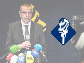 Podcast De Dag: Hoe belangrijk zijn 'burgerrechercheurs' voor de politie?