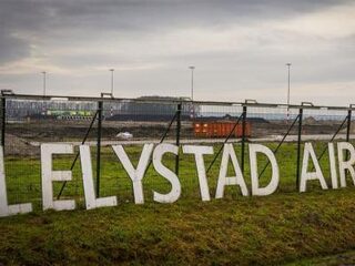 Corendon: ‘Twijfel of we ooit vanaf Lelystad gaan vliegen’