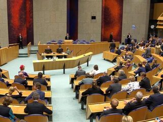 Turkse en Marokkaanse Nederlanders oververtegenwoordigd in de politiek