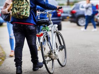 'Schorsing leraar om beledigen profeet Mohammed is uniek'