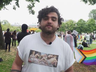 De protestrecensent van Alicante bezoekt Black Pride demonstratie in Amsterdam