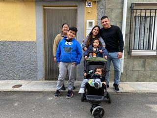 Dit gezin redde een prachtig Spaans dorpje