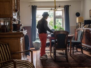 Hoe legt een ex-gevangene uit dat hij niet gevaarlijk is?
