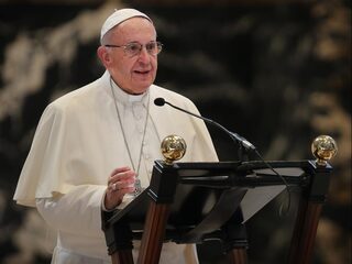 'Positie van de paus onhoudbaar geworden'