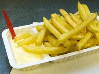 'Van chloor en water in het zwembad krijg je zin in patat'