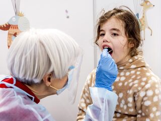 'Ouders beperkt bereid om kinderen te laten testen'