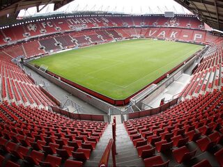 FC Twente dreigt met aanvraag faillissement