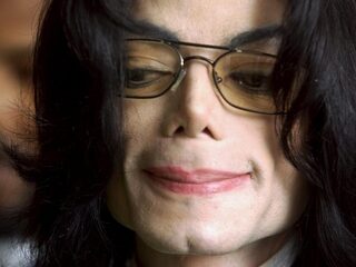 Waarom is R. Kelly een monster en Michael Jackson (nog) niet?