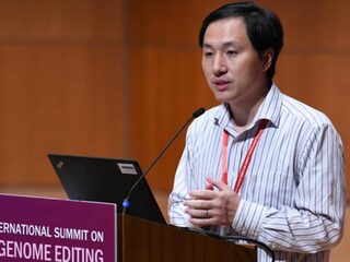 Chinees is trots op aanpassen baby-dna, maar maakt ook excuses