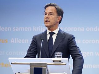 Rutte kondigt nieuwe coronamaatregelen aan