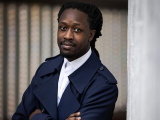 Akwasi: 'Omroep Zwart is er niet alleen voor zwarte mensen'